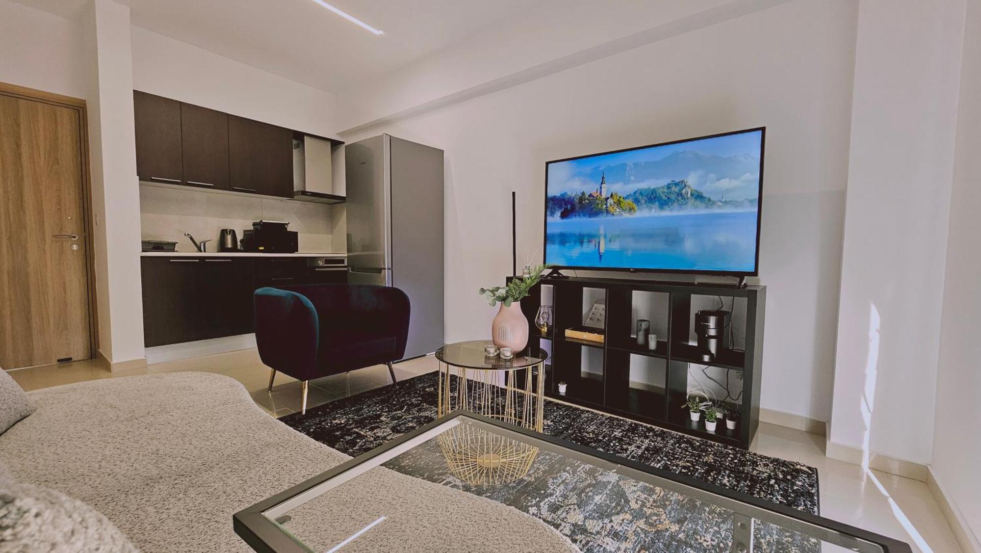 Stay Cosmo City Suites Λευκωσία Εξωτερικό φωτογραφία